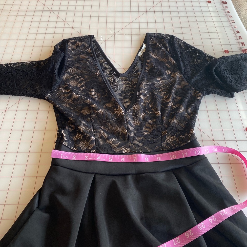 Charlotte Russe NWT Afterparty black beige tan floral lace romper dress - Picture 9 of 16